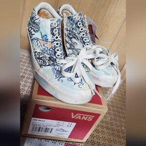 Vans, Vincent VanGogh "old vineyard"